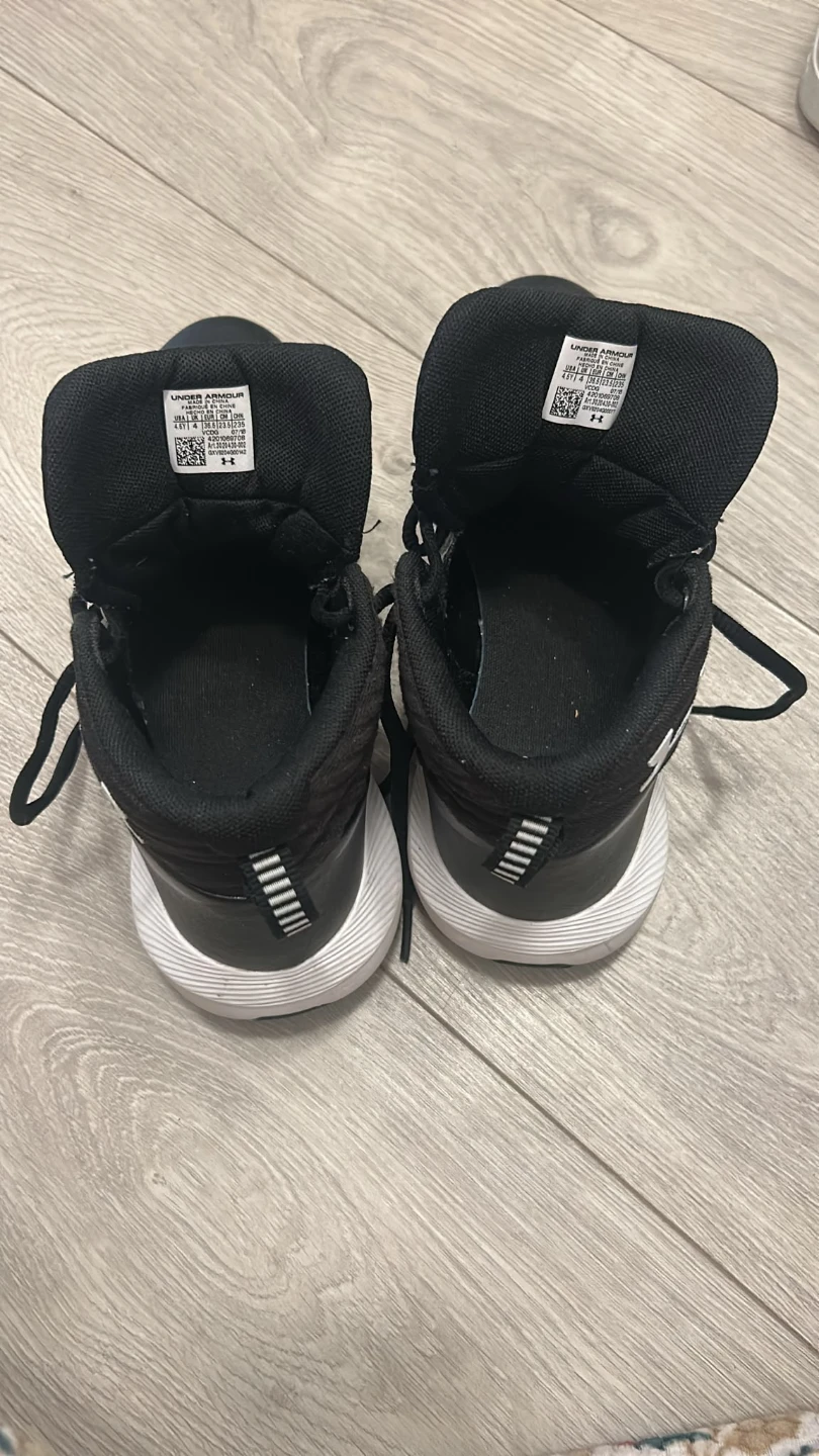 Under Armour Youth Basketball Shoes