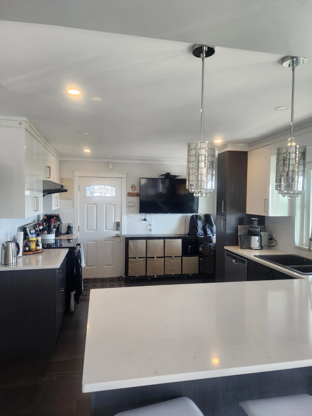 Room available in House in Burnaby - photo 3