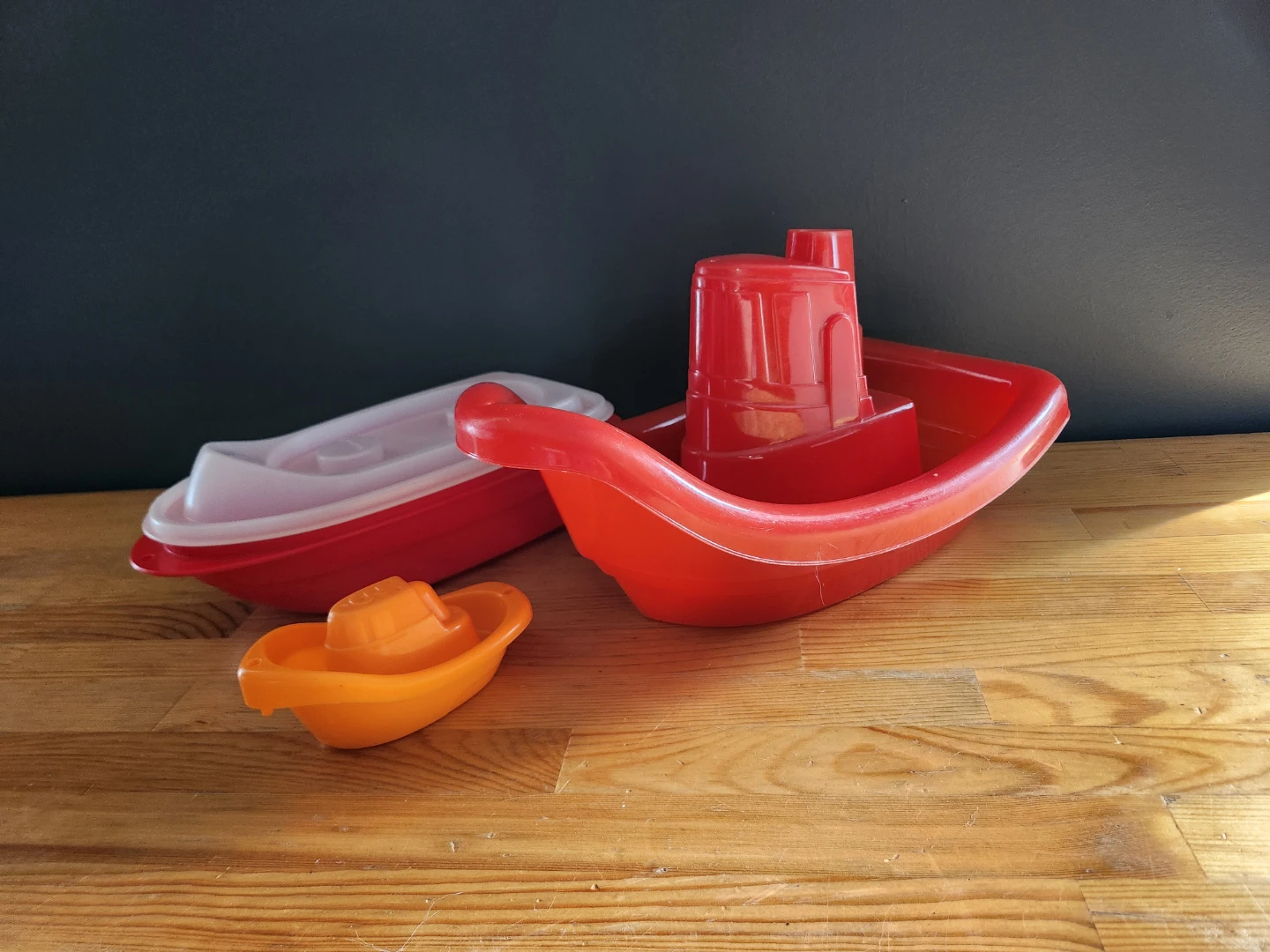 Sea Animal Figurines and Toy Boats Set - photo 4
