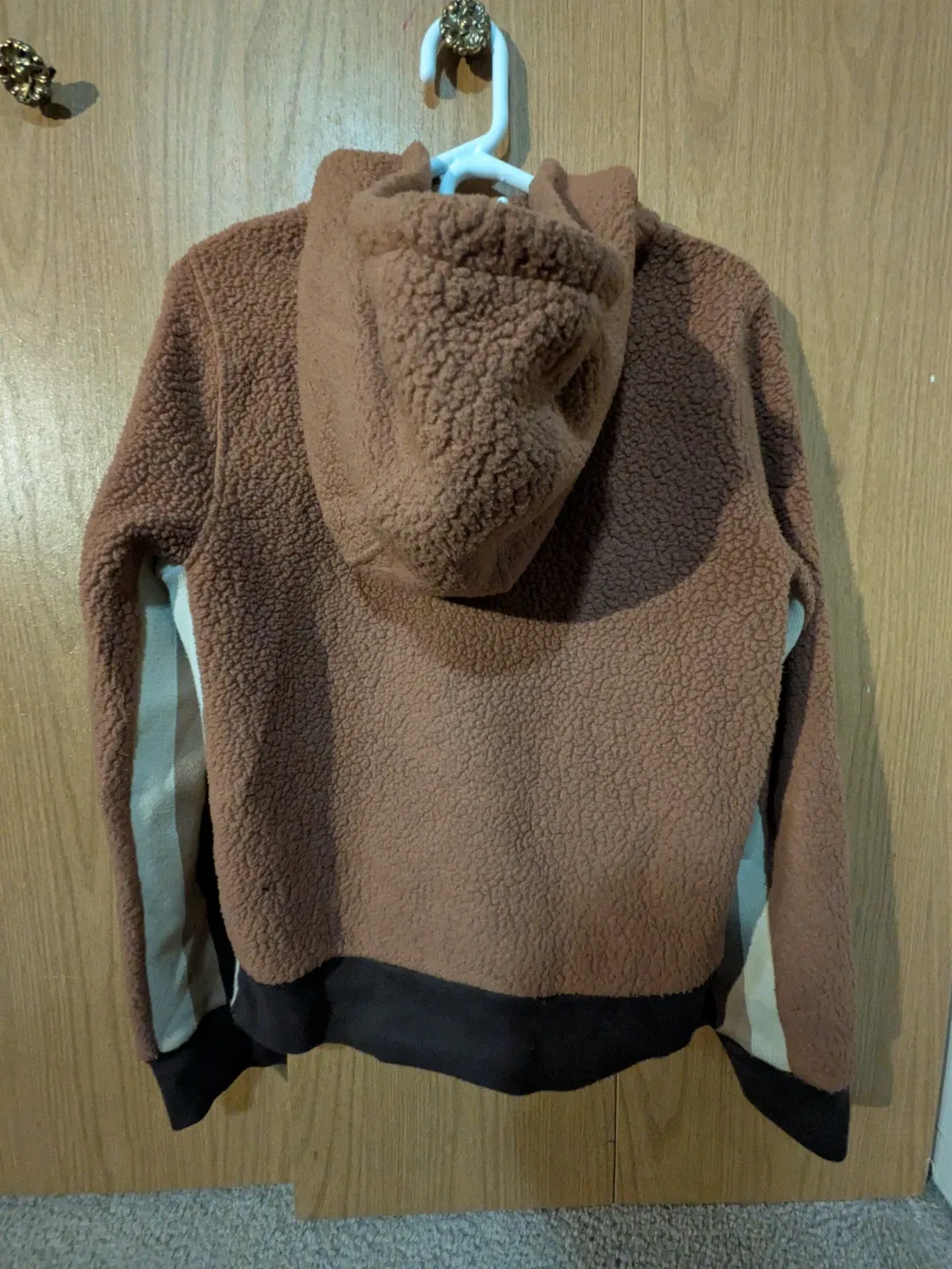 Aritzia Zip-Up Hoodie - photo 3