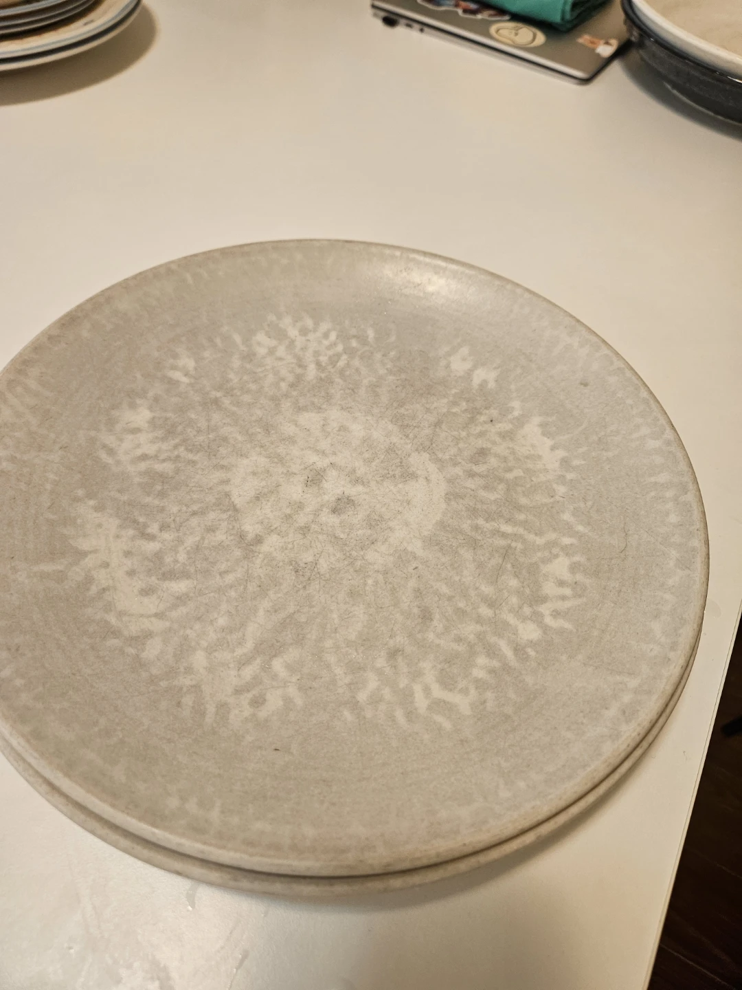 Set of Assorted Ceramic Dinner Plates - photo 2