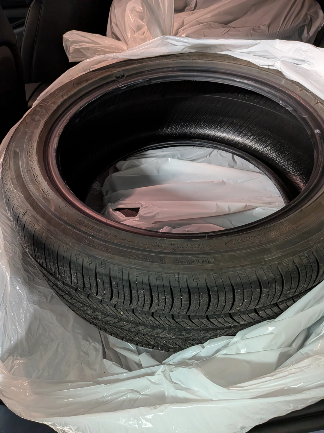 4 - Hankook Kinergy GT Tires 225/45R17