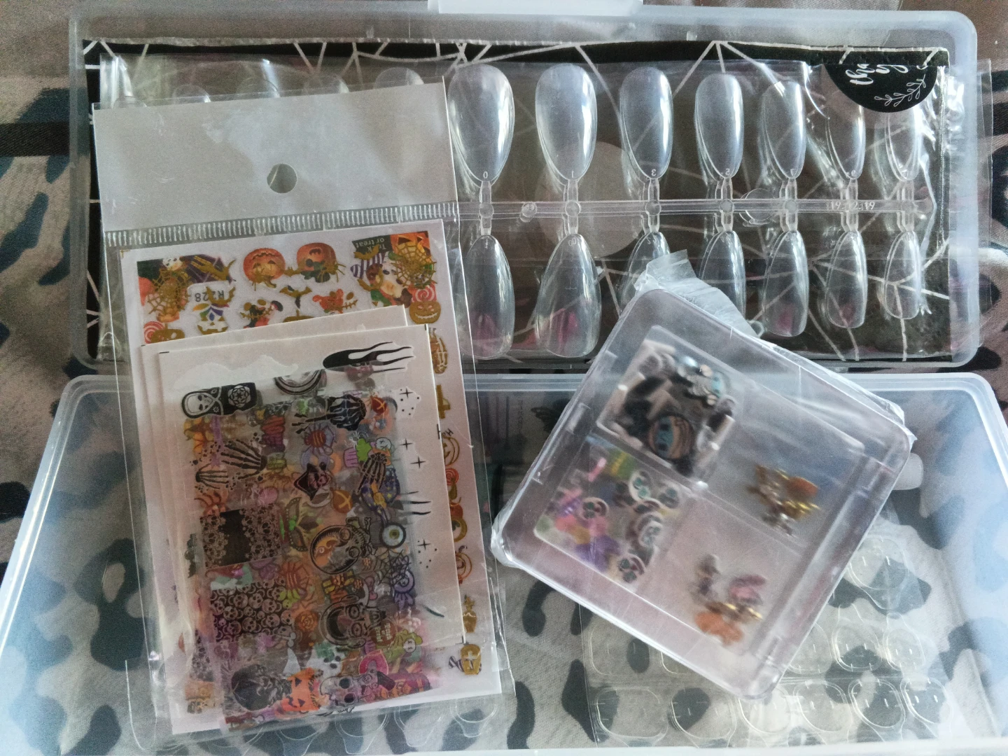 Halloween Nail Art Kit - photo 2