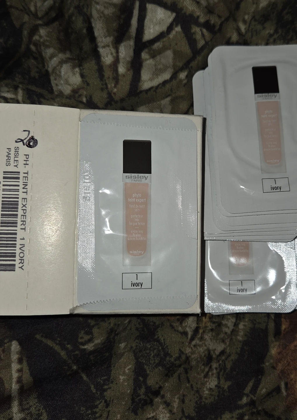 Sisley Paris Phyto Teint Foundation in 1: Ivory Shade