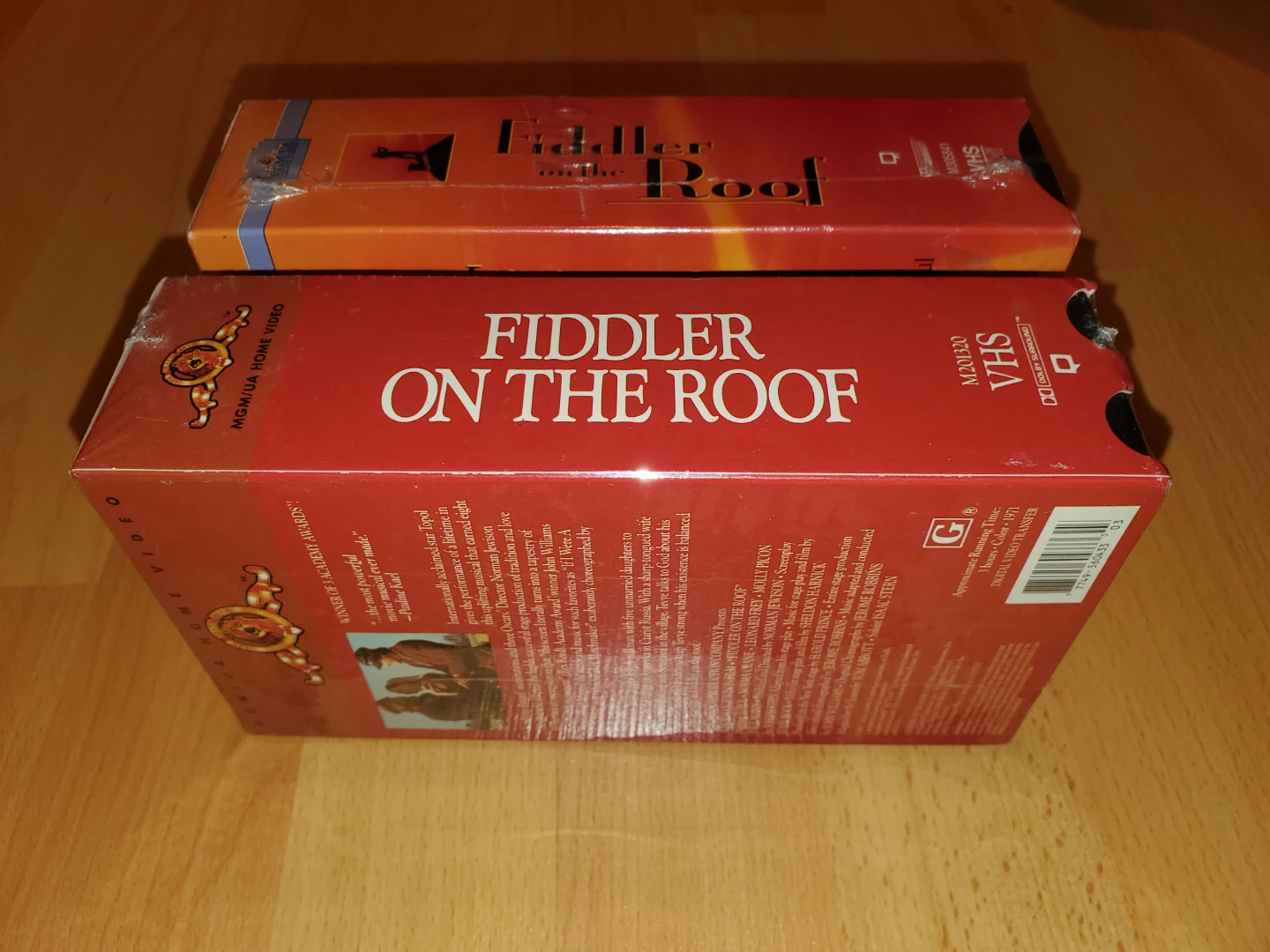 Sealed - Two Fiddler on the Roof VHS Tapes - photo 4