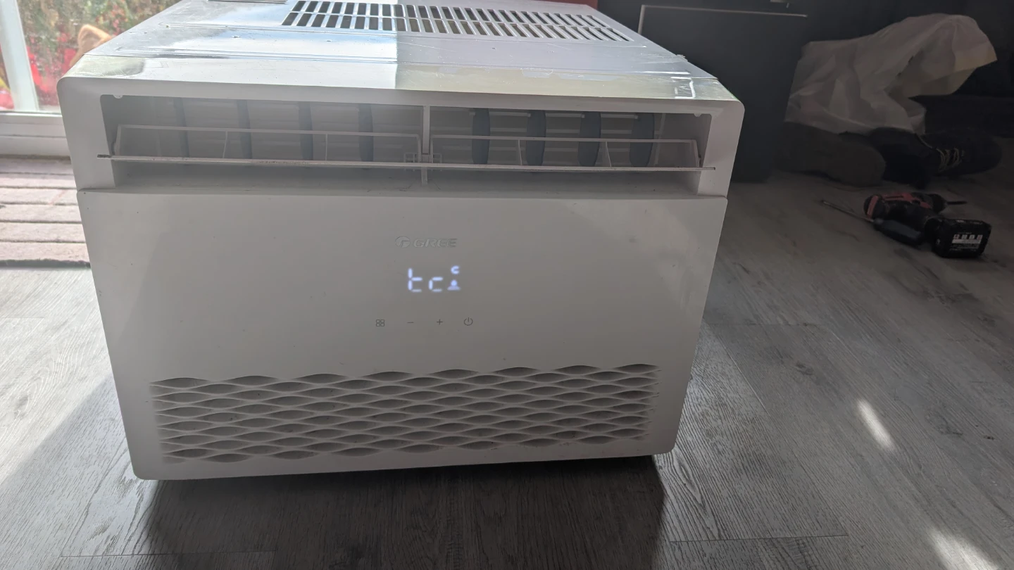 XL Gree window air conditioner
