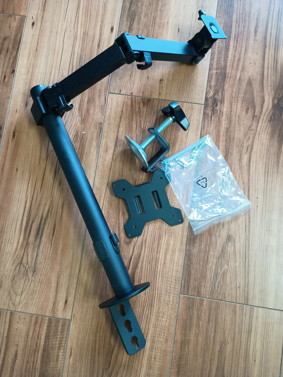 Single Monitor Desk Mount Arm
