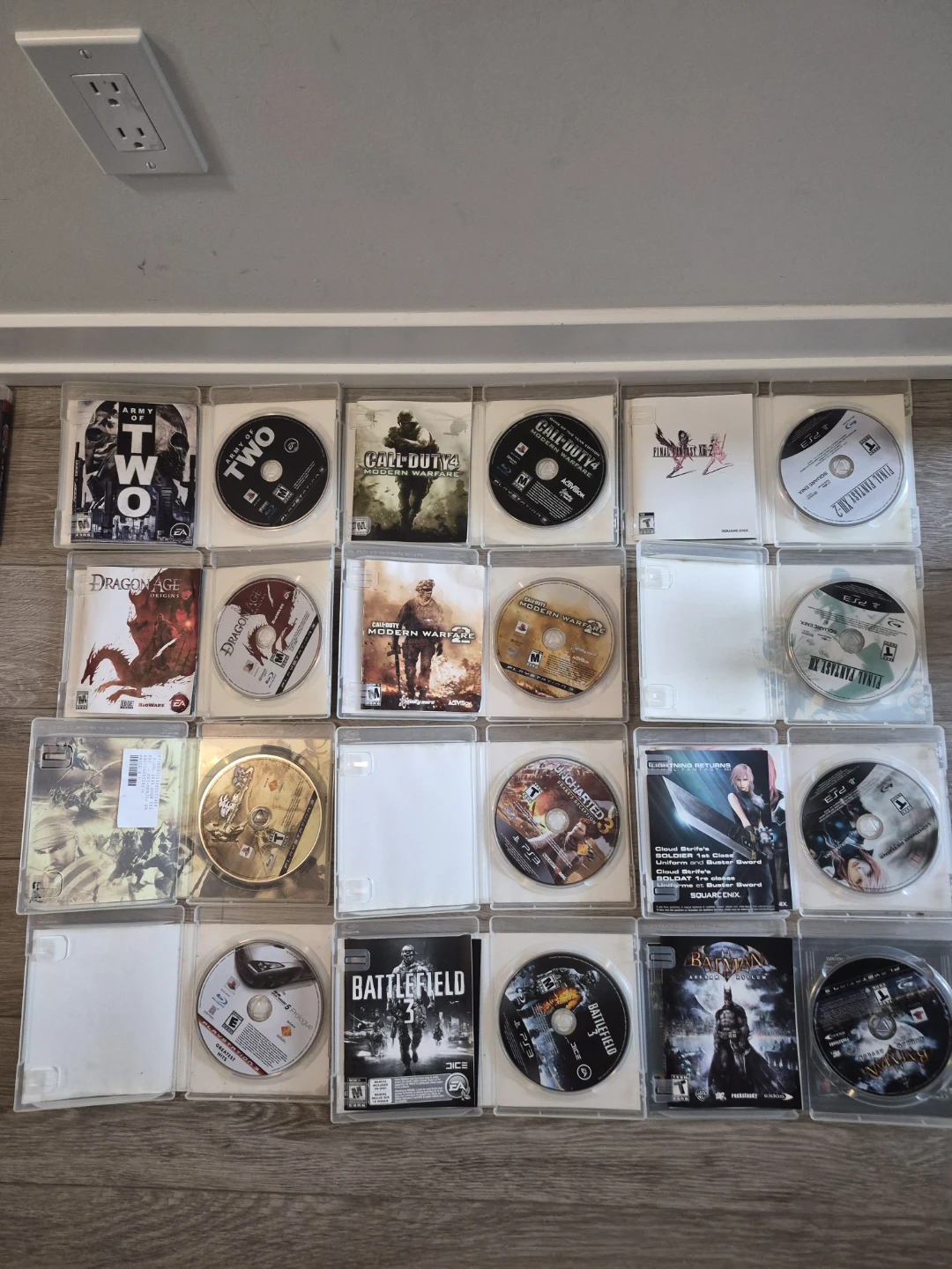 20 PS3 Games - CIB (Tomb Raider Trilogy, Final Fantasy, COD) - photo 3
