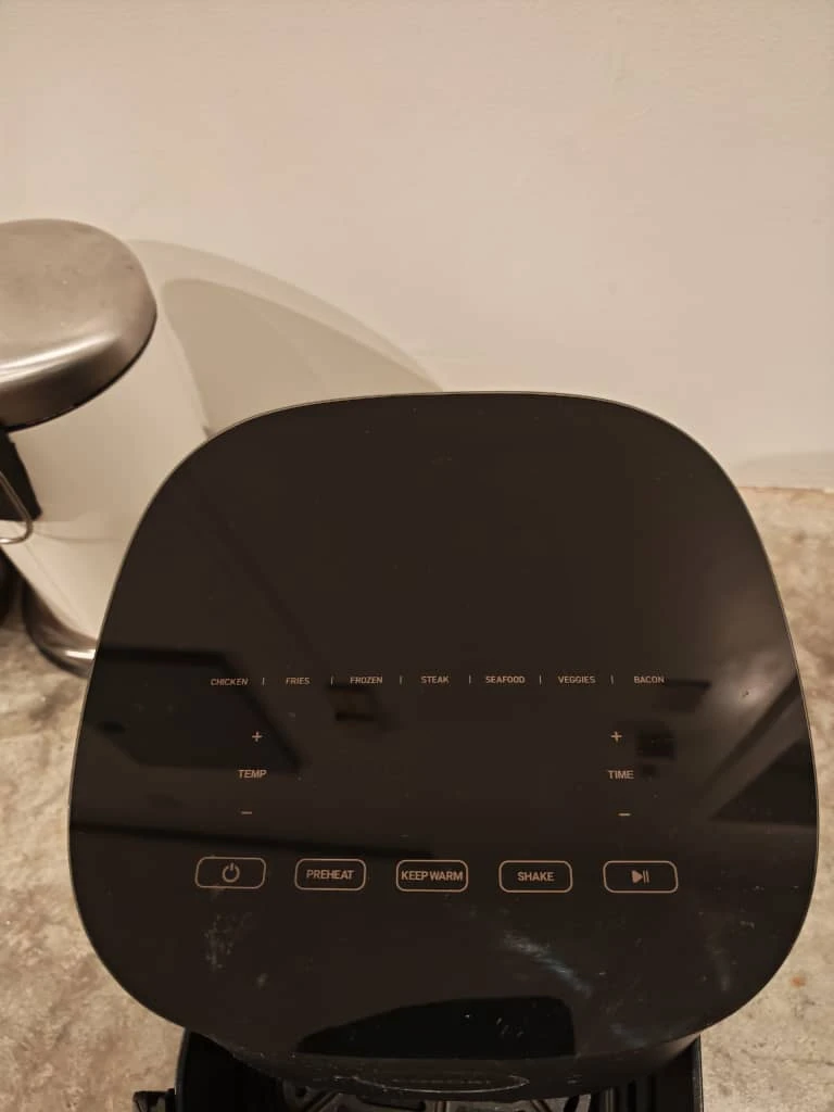 Cosori Air Fryer - PICKUP only