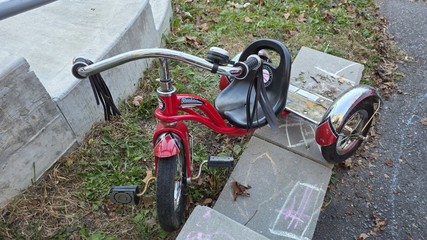 Roadmaster Roadster Kids Tricycle