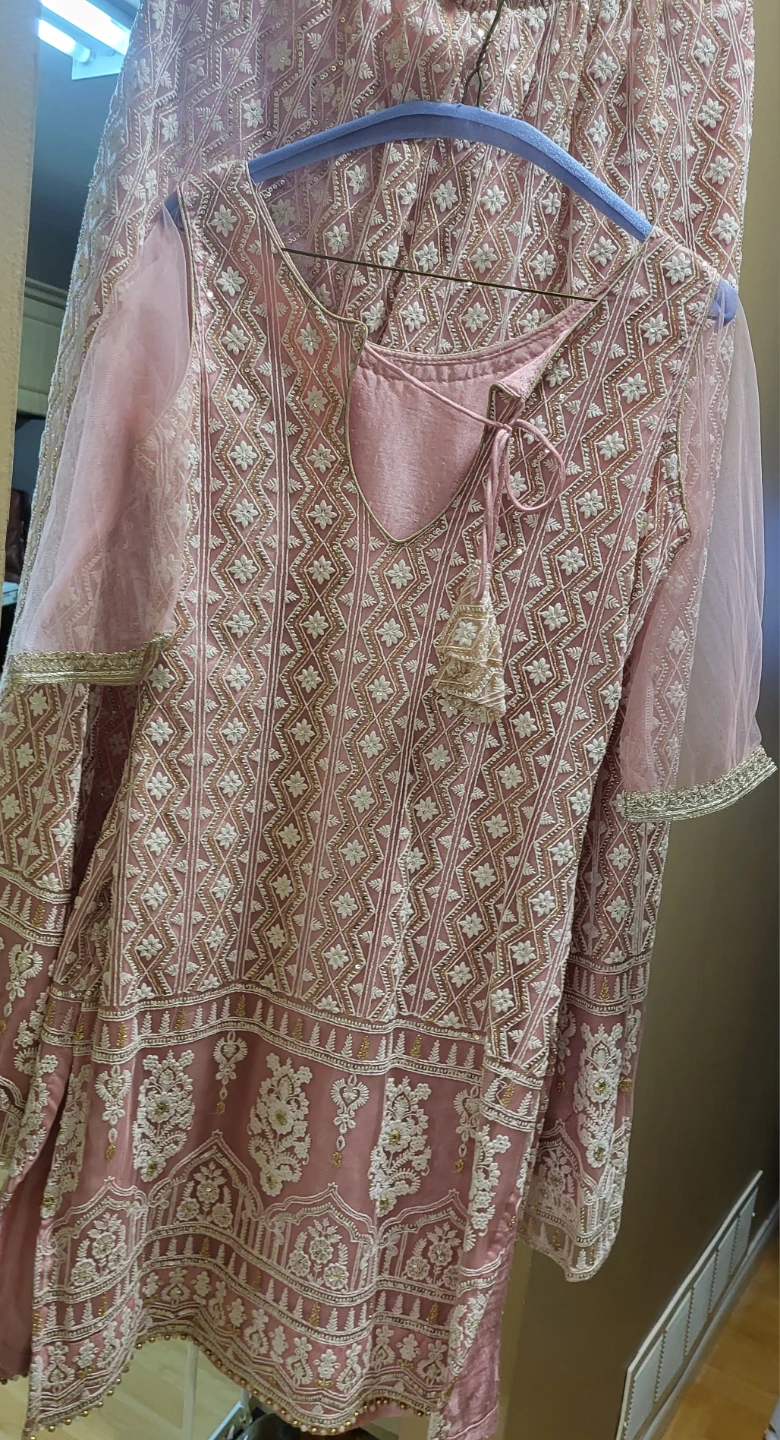 Pink Embroidered Traditional South Asian Outfit - photo 2