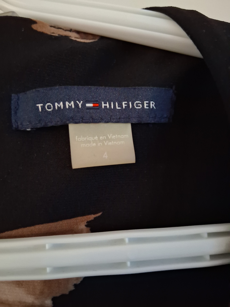Tommy Hilfiger Floral Dress Size 4 - photo 2
