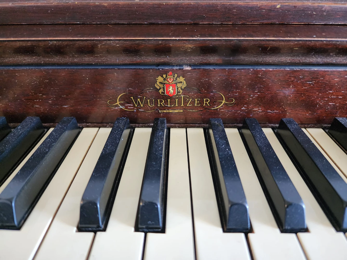 Wurlitzer upright Piano - photo 2