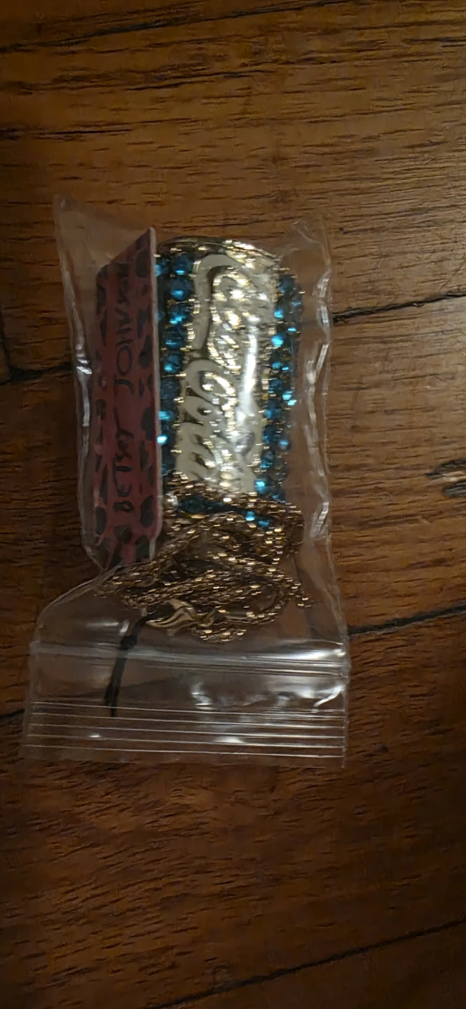 Betsey Johnson Coca-Cola Can Necklace - photo 4