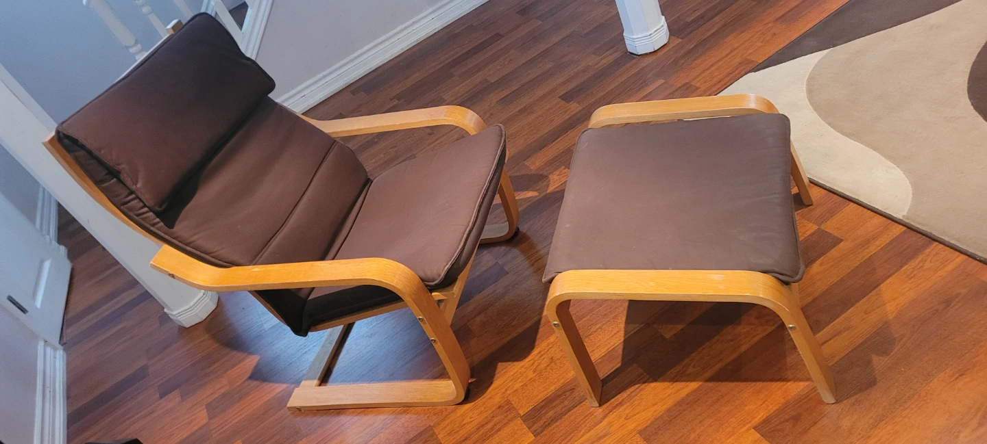 IKEA Poäng Armchair and Ottoman - photo 2