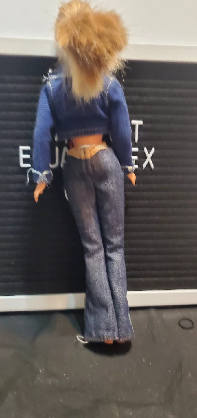 1966 Mattel Barbie Doll with Denim Outfit - photo 3