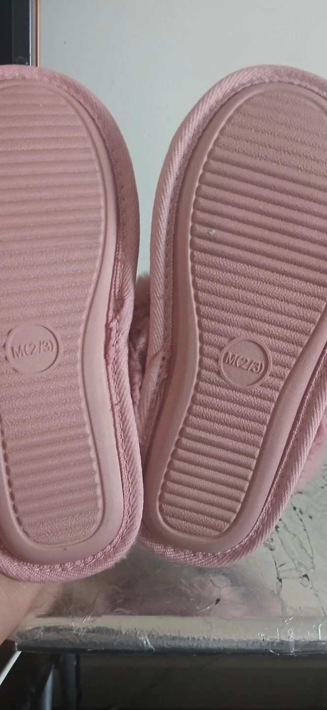 Cat & Jack Pink Faux Fur Slippers - photo 2