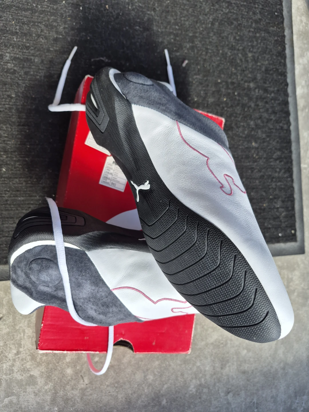 Puma Sneakers White and Grey - photo 2