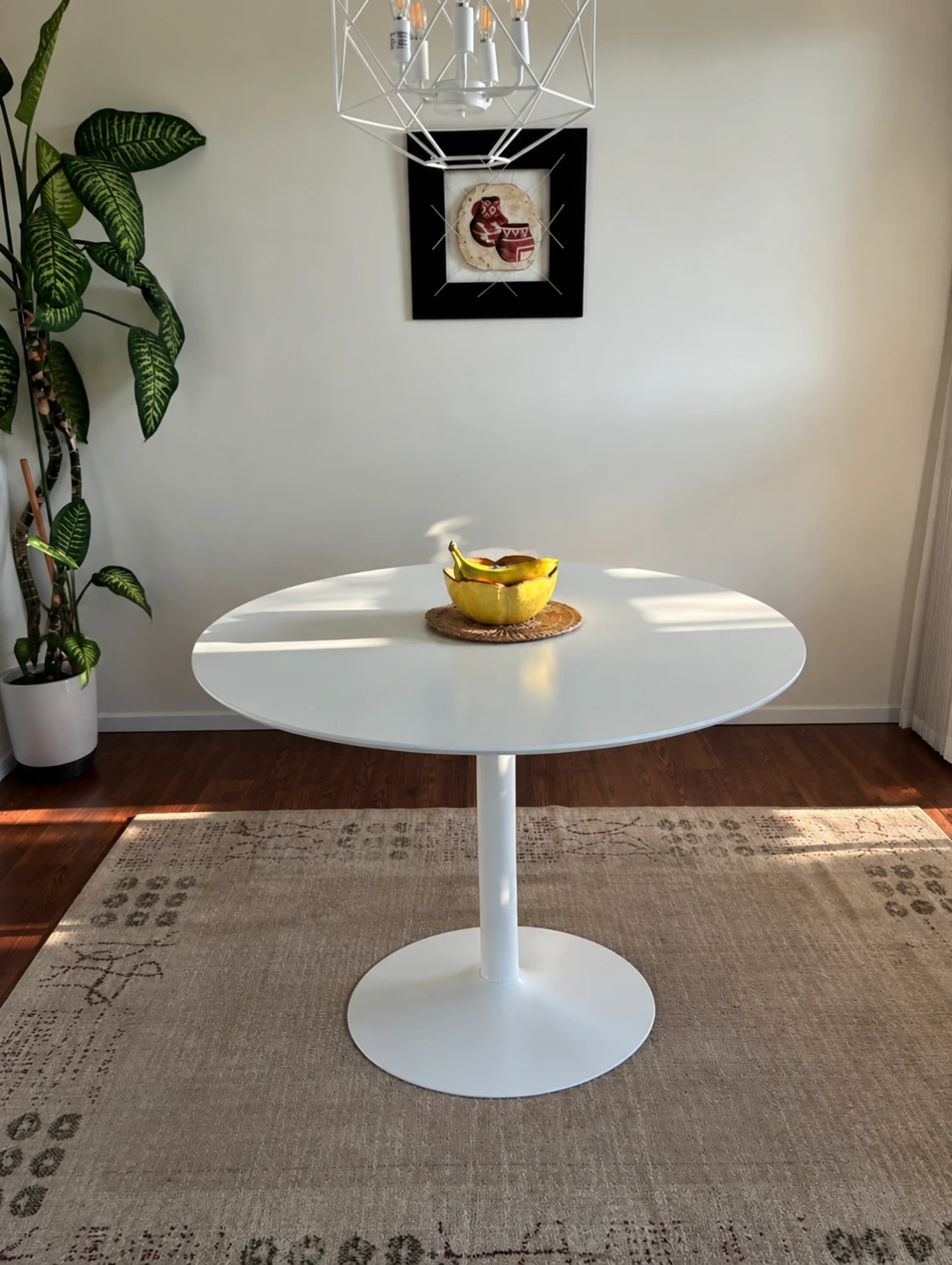 White Round Dining Table