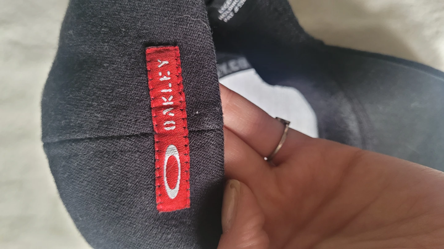 Oakley black baseball cap - photo 3