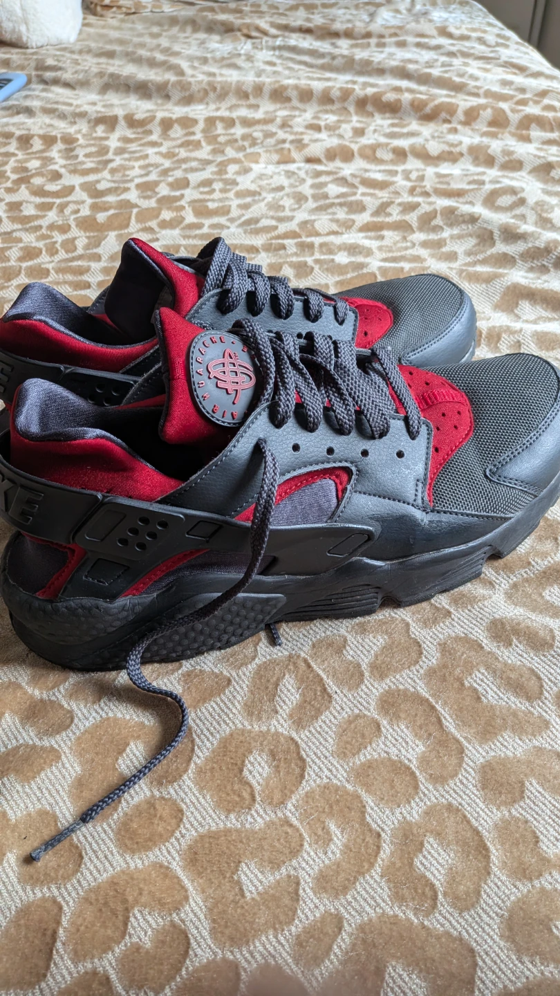 Nike Air Huarache Sneakers Men's 10.5 - photo 3
