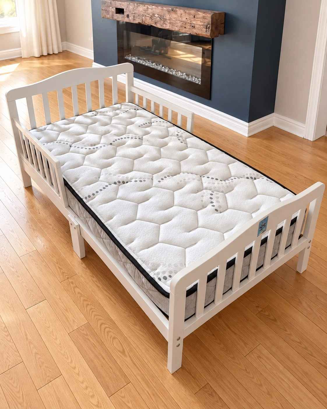 Bed frame and mattress - photo 2