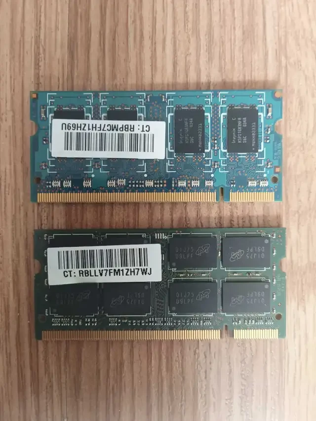 1GB and 2GB Laptop DDR2 RAM
