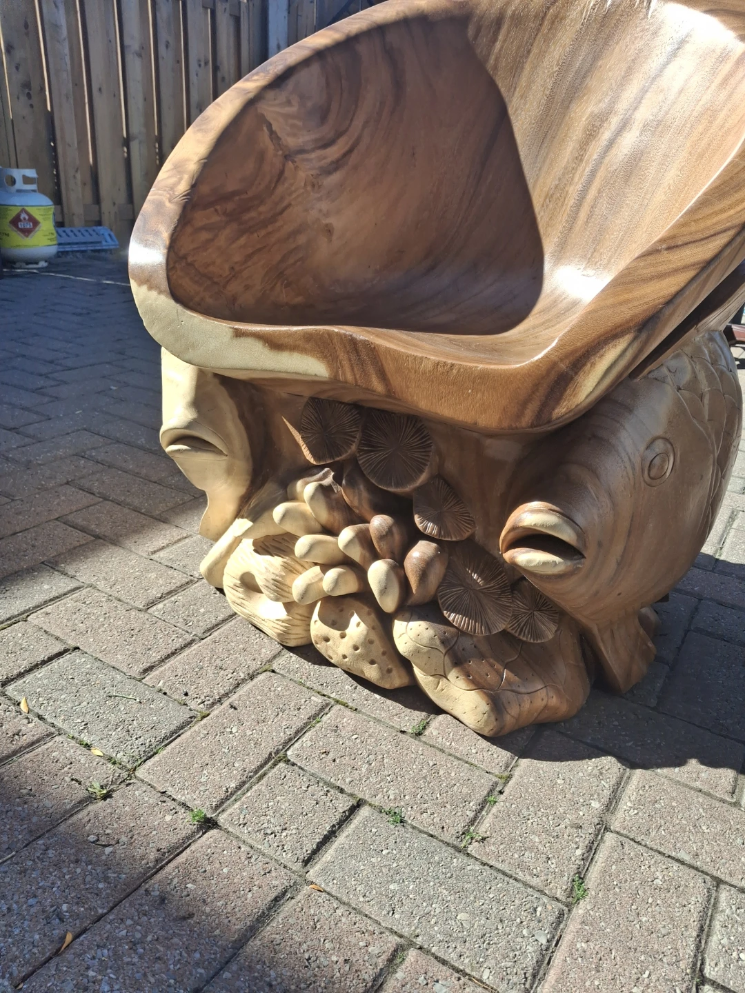 Hand-carved wooden fish accent chair - photo 5