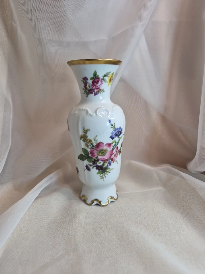 Royal Porzallan Bavaria KPM Germany Handarbeit Foral Vase