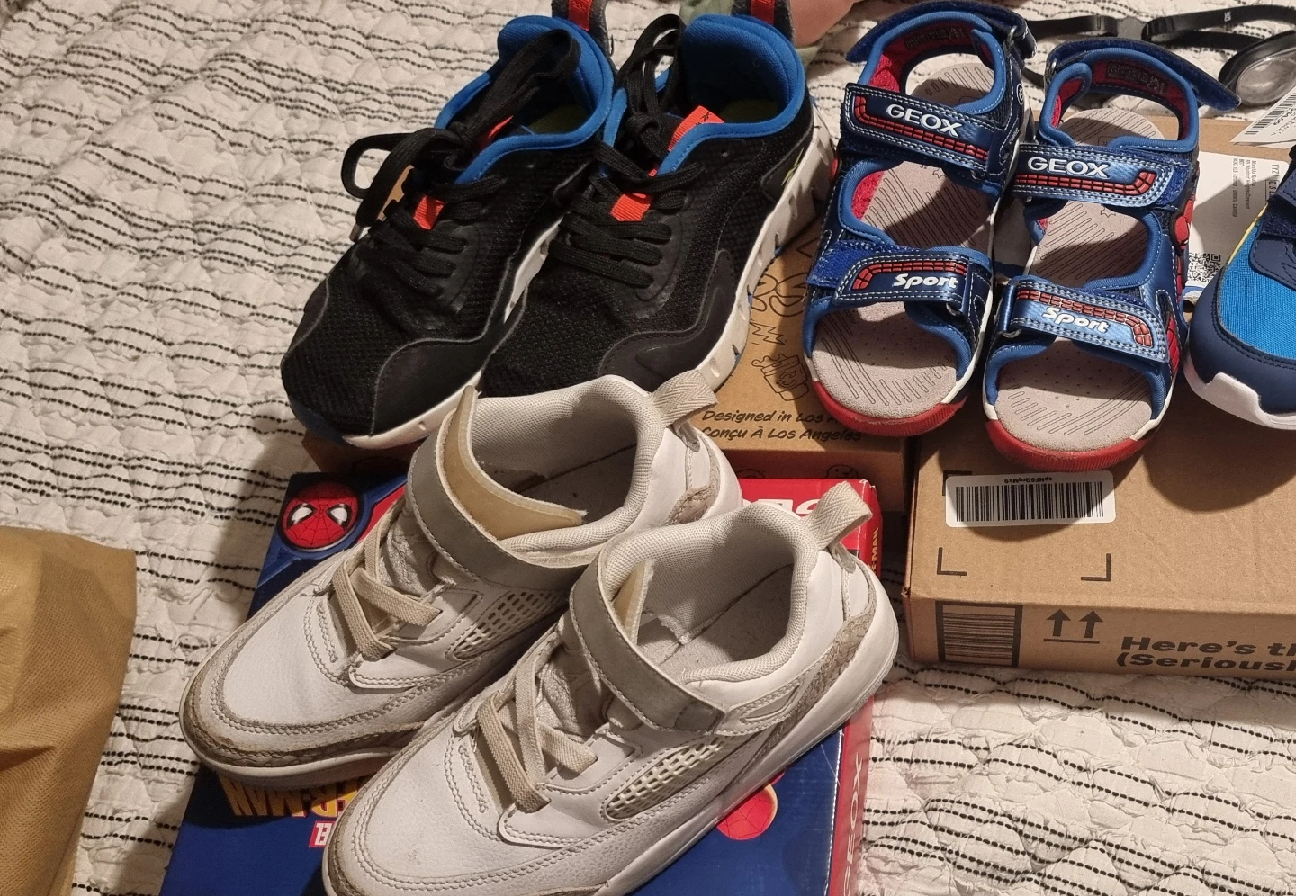 Kids Shoes Size 1Y Boys