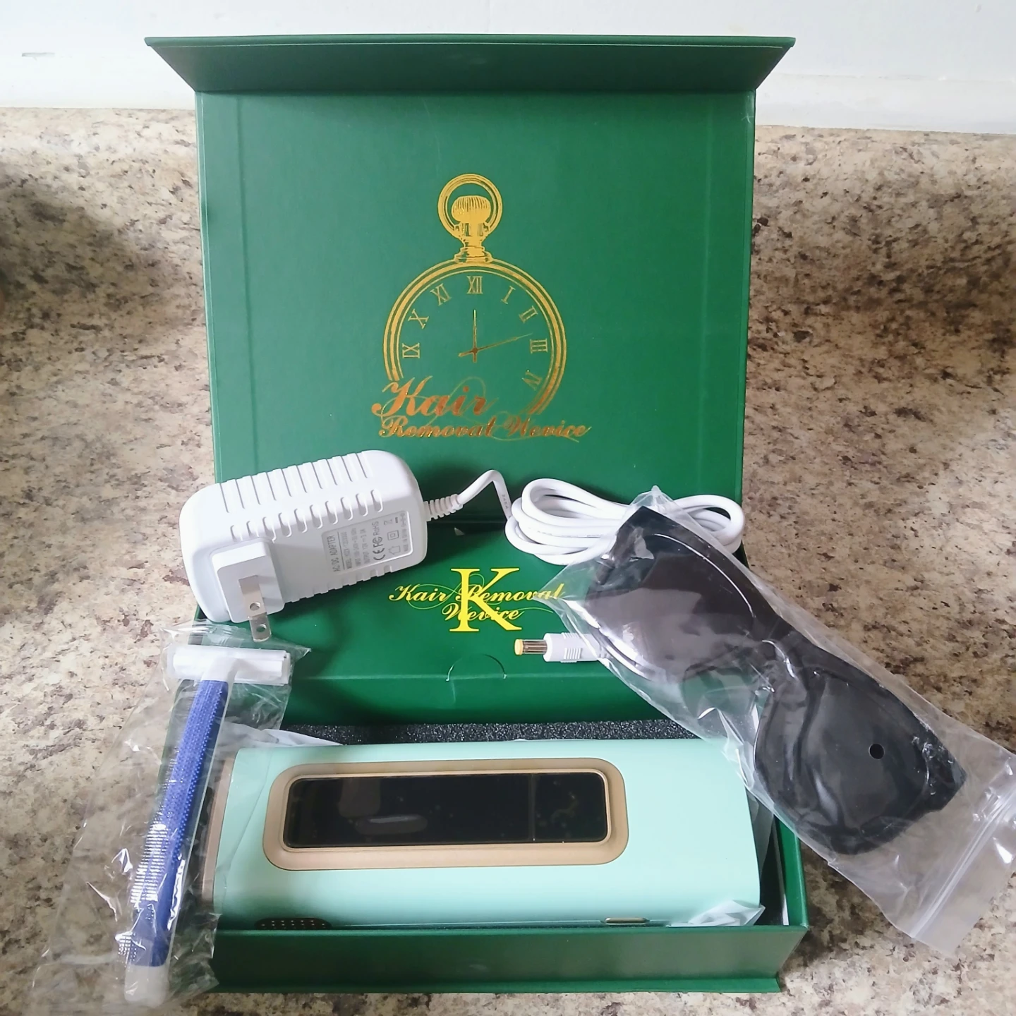IPL Freezing Point Hair Removal With Unlimited Flashes