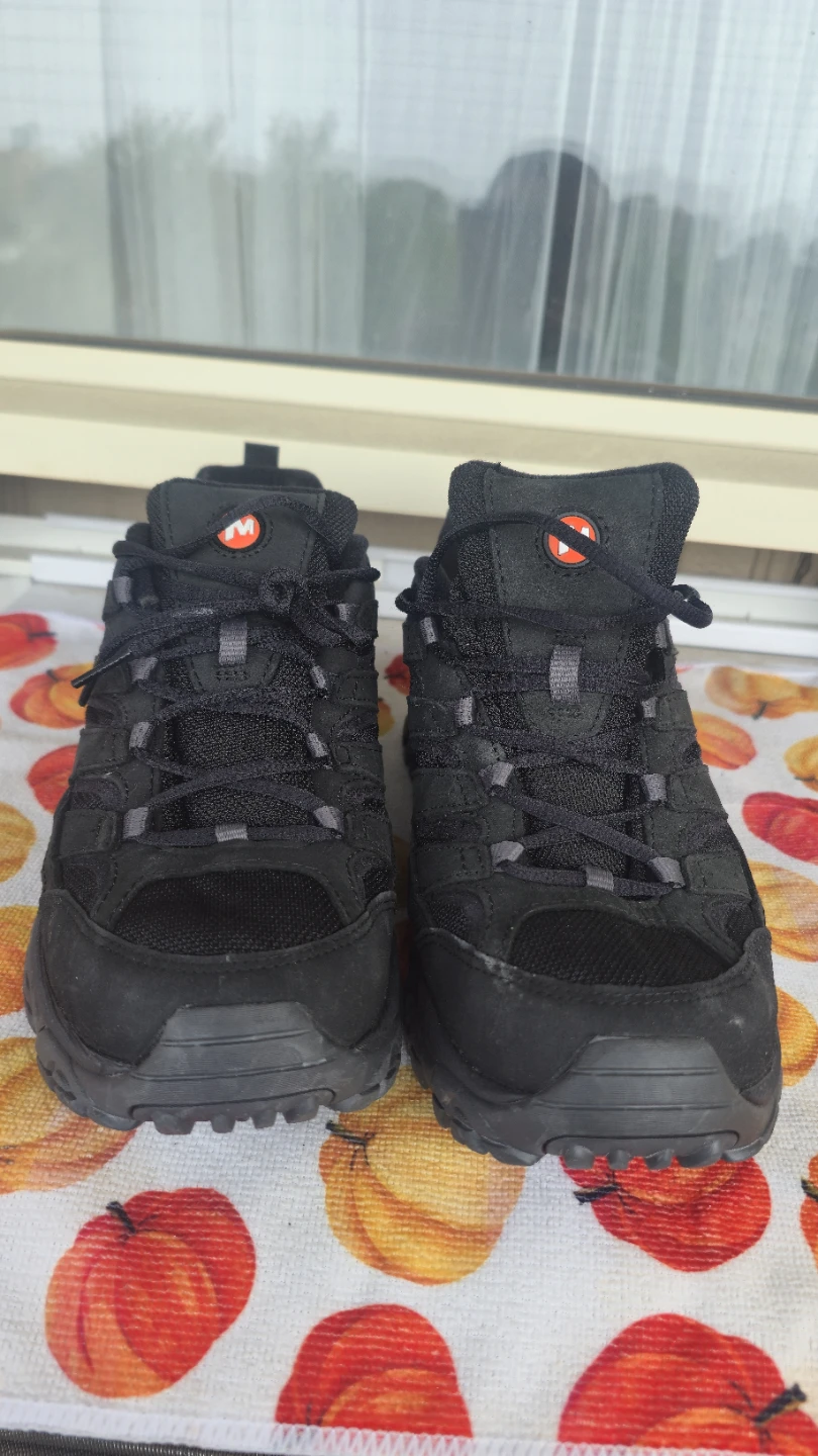 Merrell Men's Moab 2 Hiking Shoes - Size 8.5 US