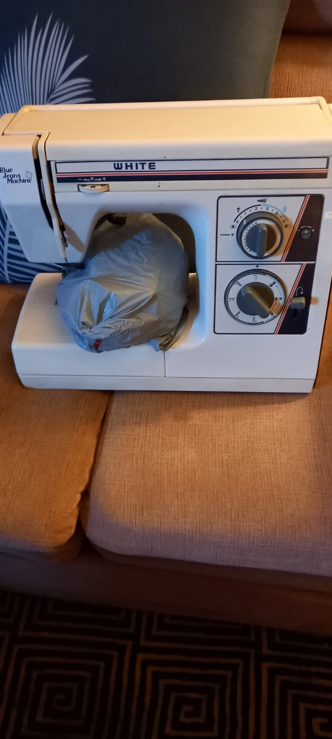 White Blue Jeans Machine Sewing Machine - photo 4