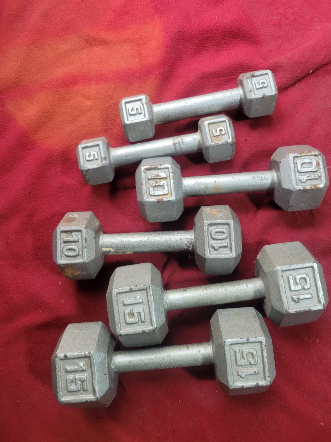 SETS OF 15s. 10s. 5s. DUMBBELLS. TOTAL 60LBs - photo 2