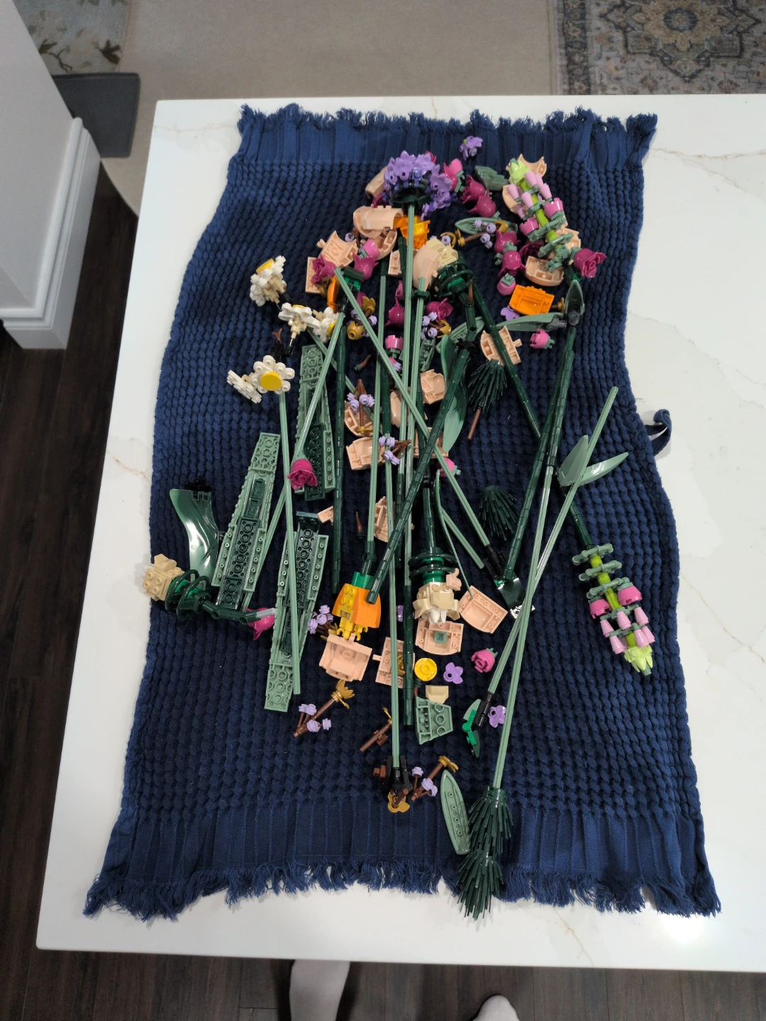 LEGO Botanical Collection Flower Bouquet - photo 2