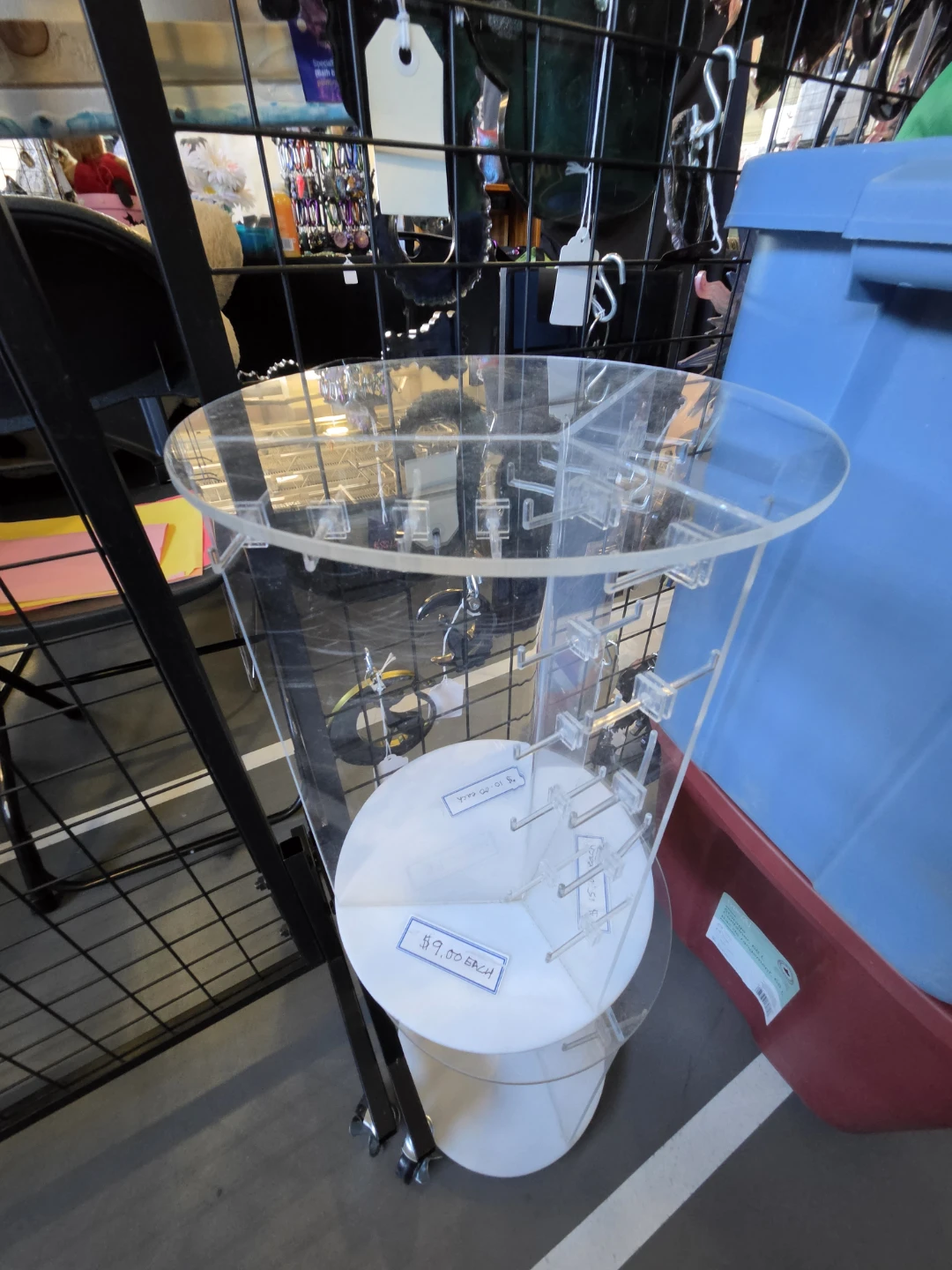 Acrylic Rotating Jewelry Display Stand - photo 2