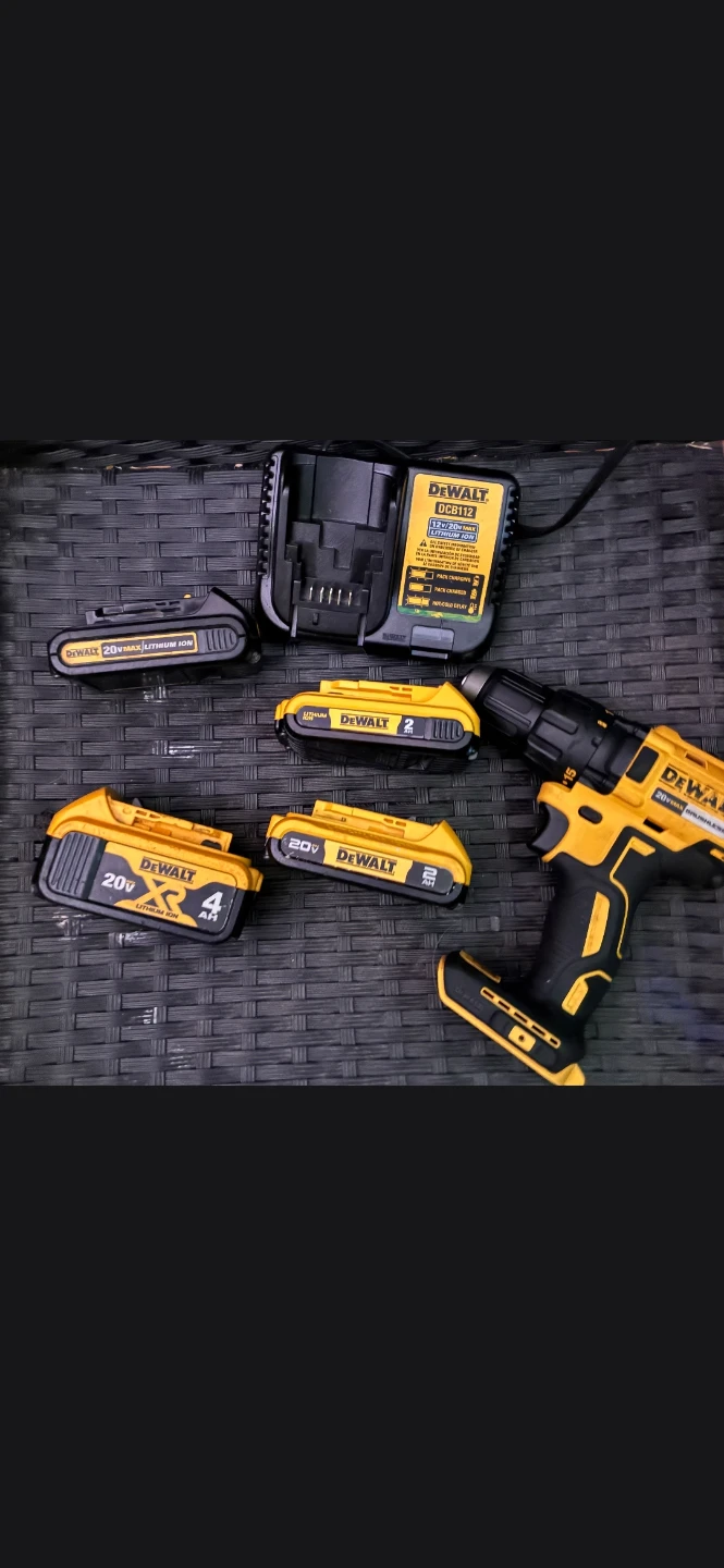 DEWALT 20V Brushless Drill with 4 Batteries and Charger