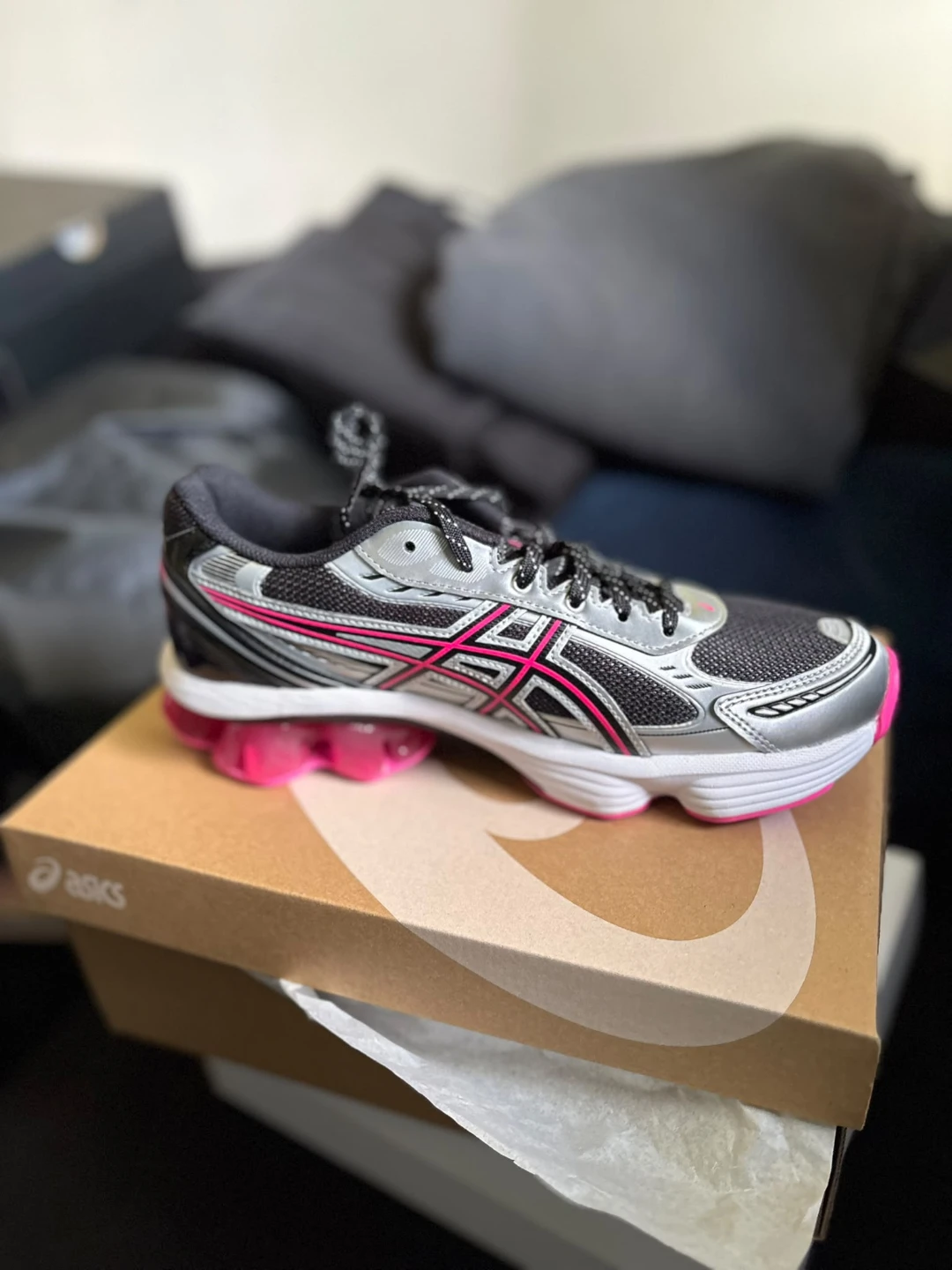 Asics Gel-Kinetic Fluent Sneakers
