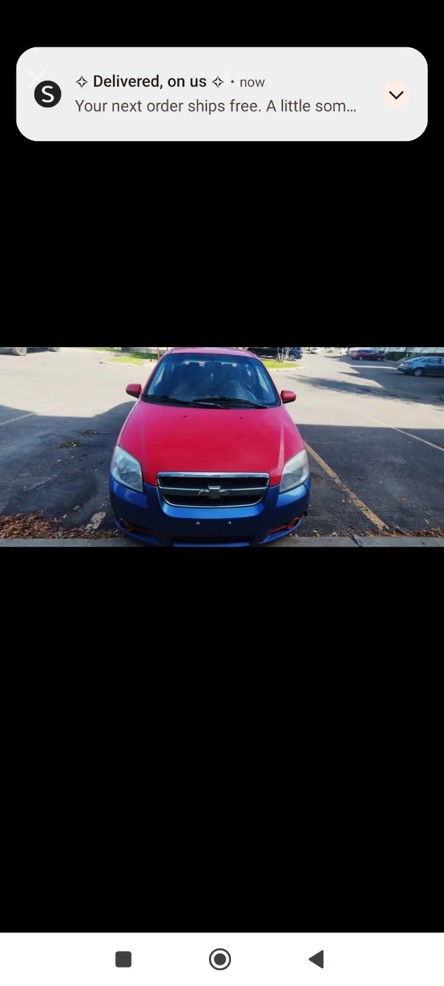 Red Chevrolet Aveo Sedan - photo 3