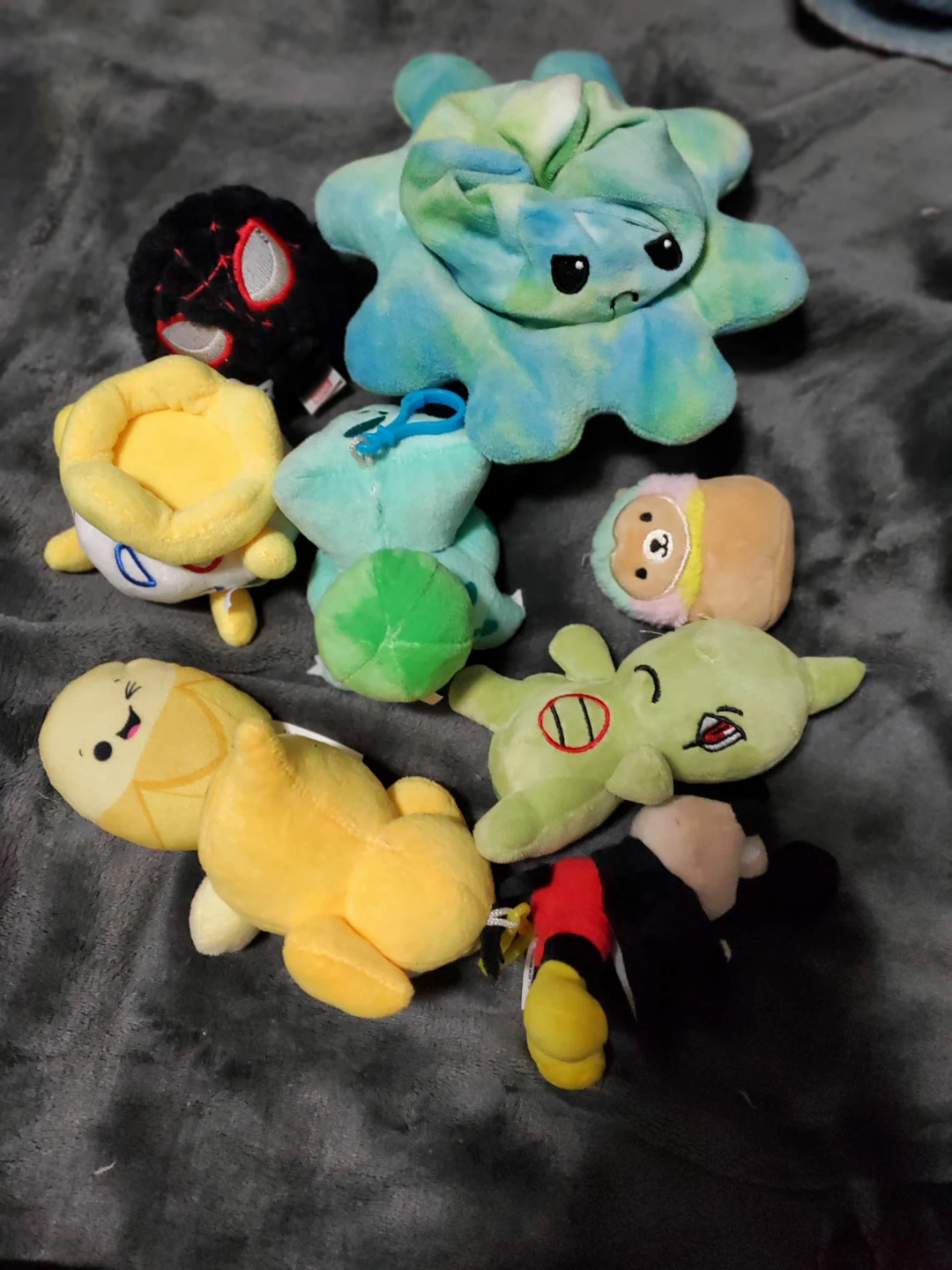 Assorted Plush Toy Collection