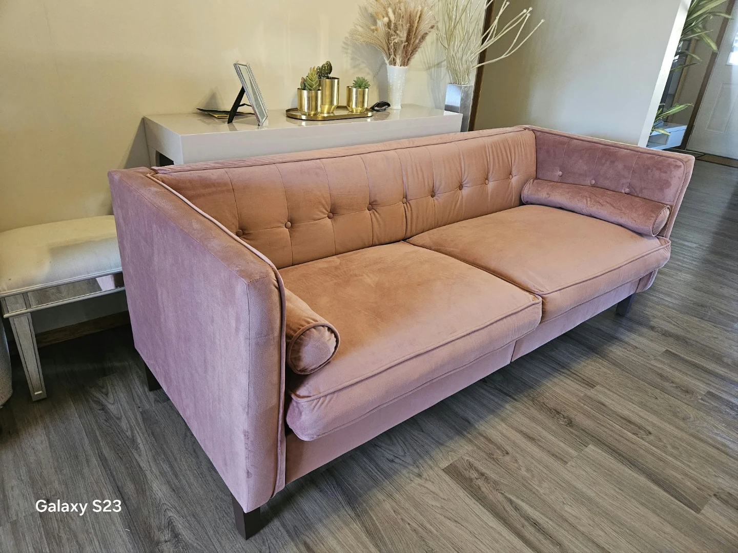 Free delivery Free delivery Velvet Mid-Century Modern Sofa - photo 2