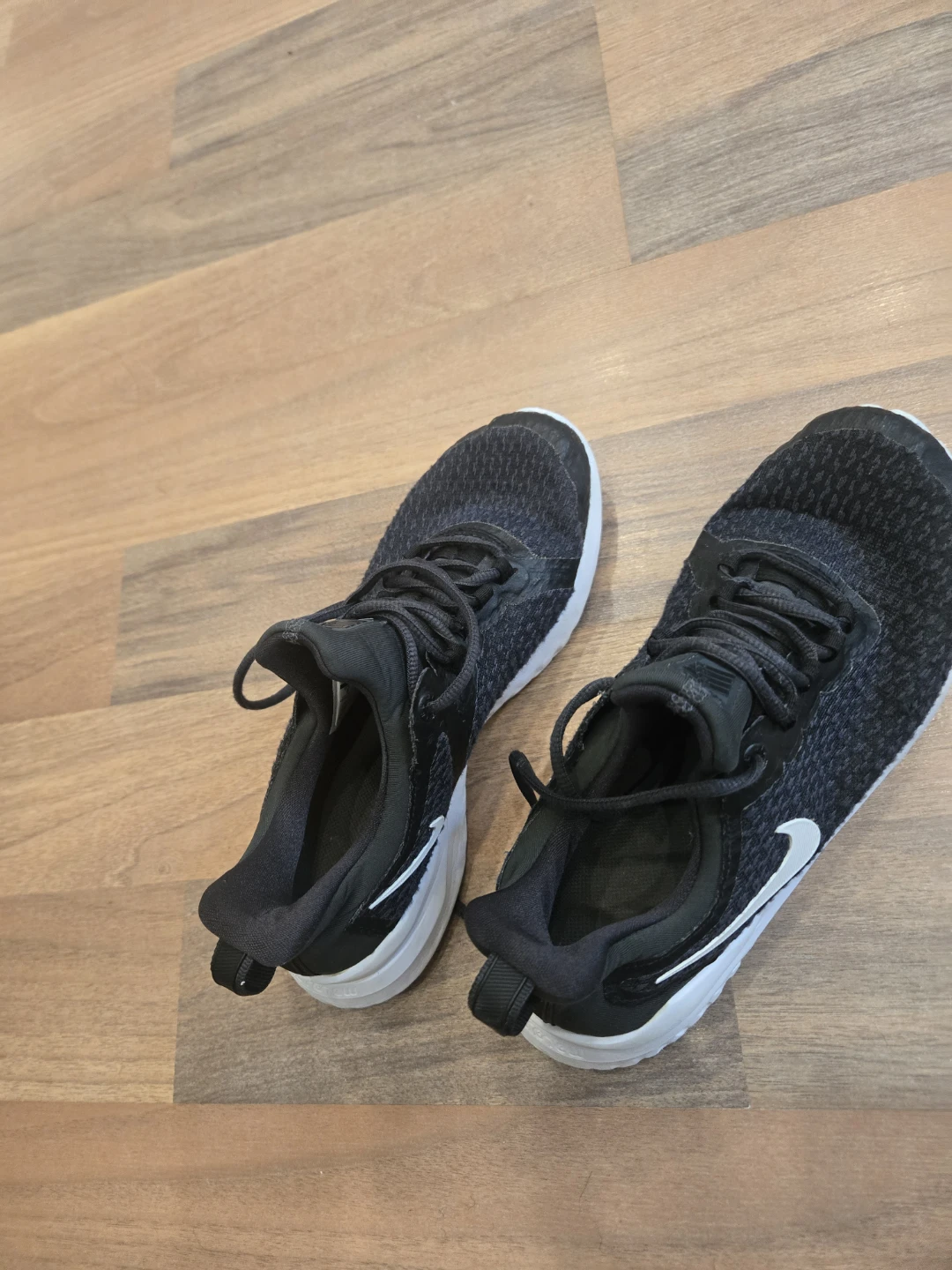 Nike Black Running Shoes - Size 8 US - photo 2