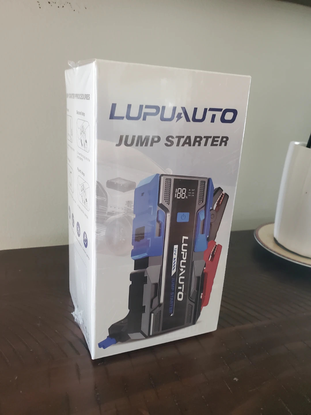 LUPUAUTO 12V Jump Starter