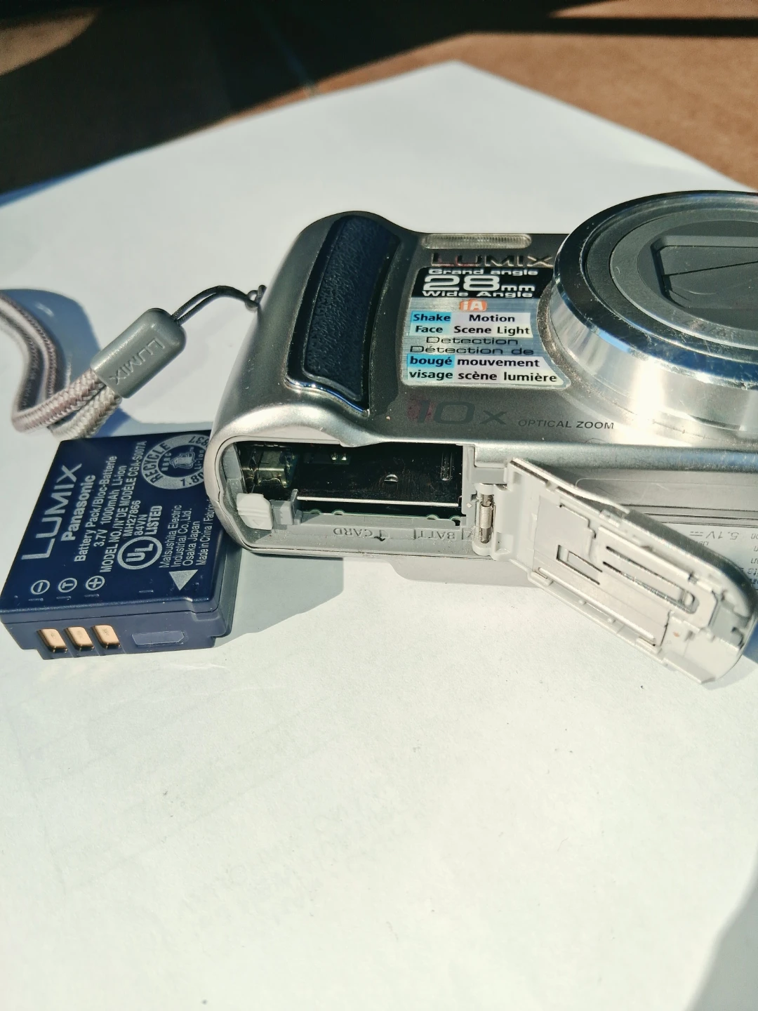 Panasonic Lumix DMC-TZ5 Digital Camera - photo 2