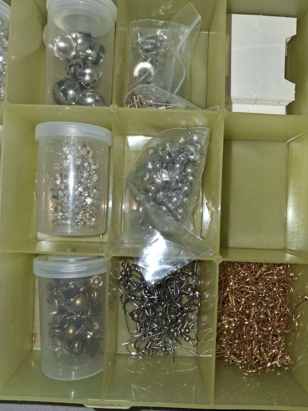 Swarovski Crystal and Jewelry Making Parts Kit - photo 2