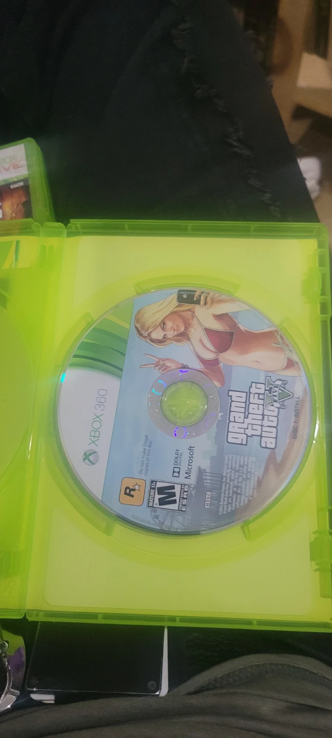 Need for Speed Most Wanted and GTA V for Xbox 360 - photo 3