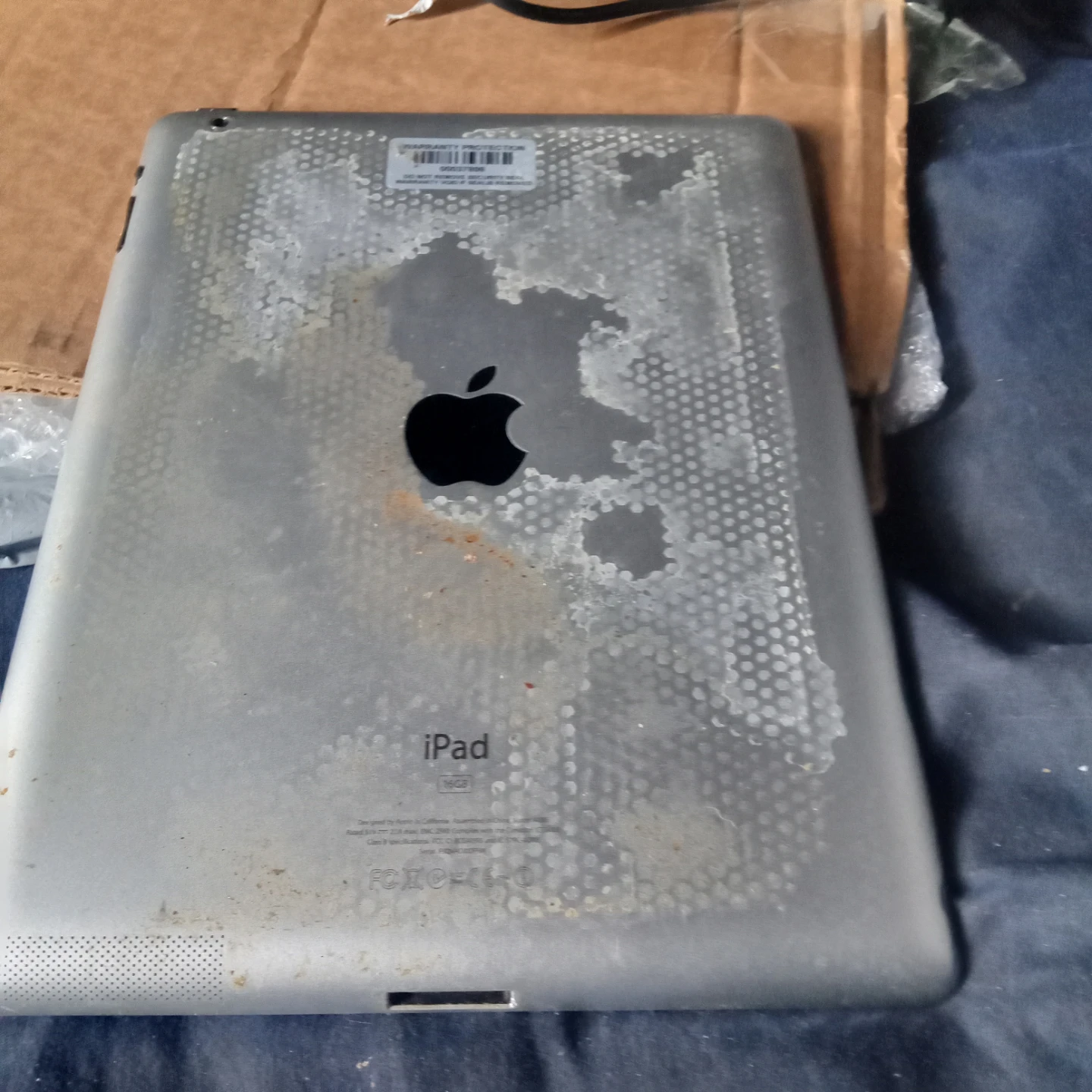 Apple iPad 16GB - photo 4
