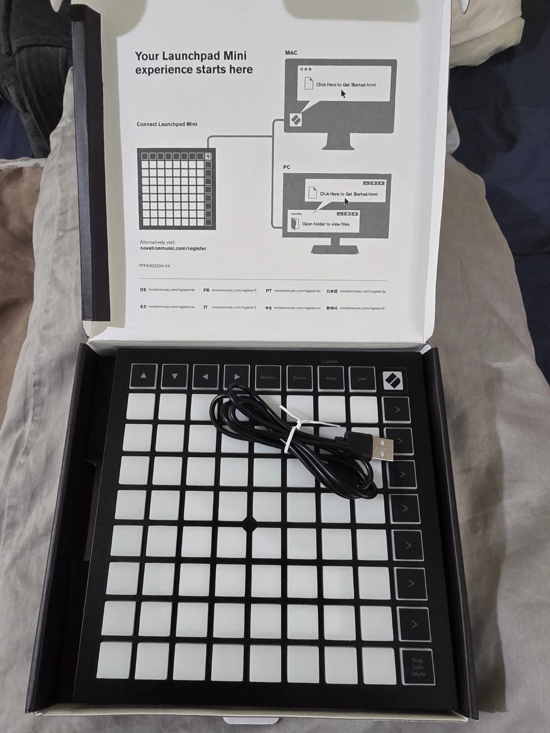 Novation Launchpad Mini MIDI Controller - photo 2