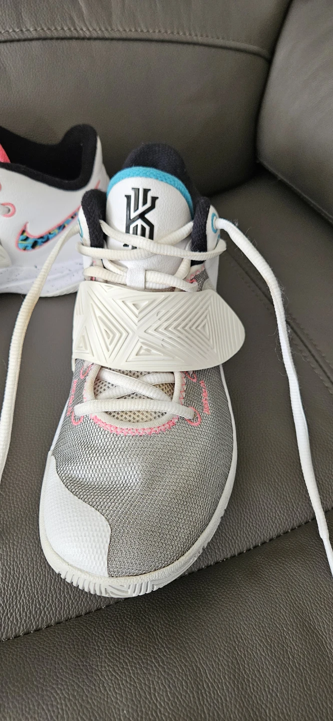 Nike Kyrie Flytrap 3 "South Beach - photo 2