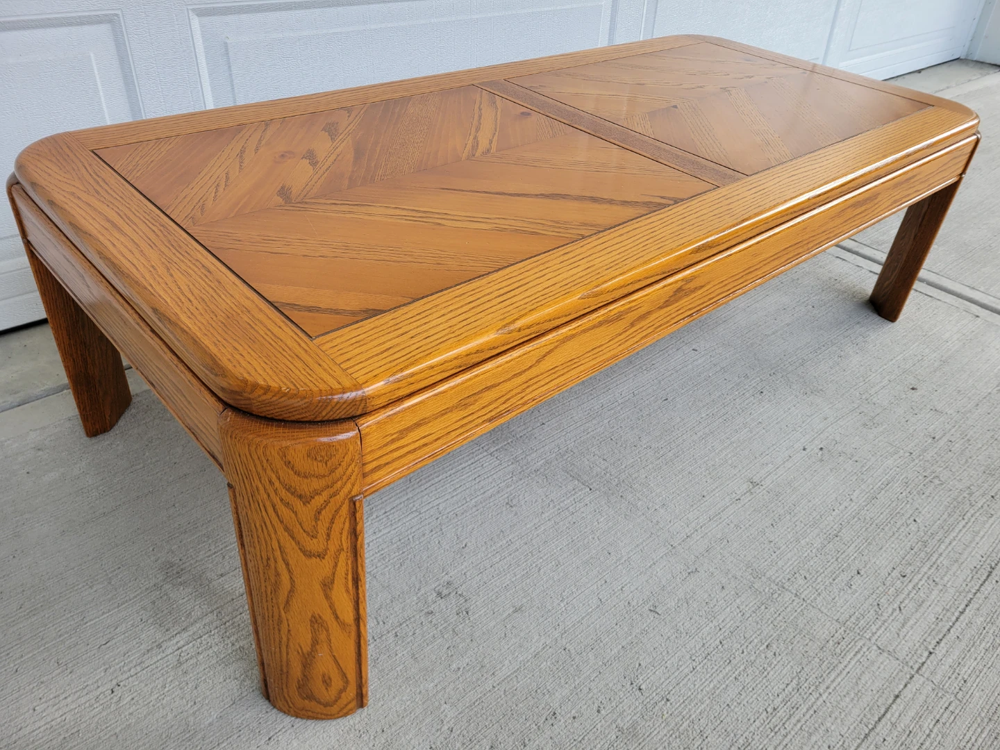 Vintage Mid-Century Oak Parquet Coffee Table | Rounded Corners. - photo 2